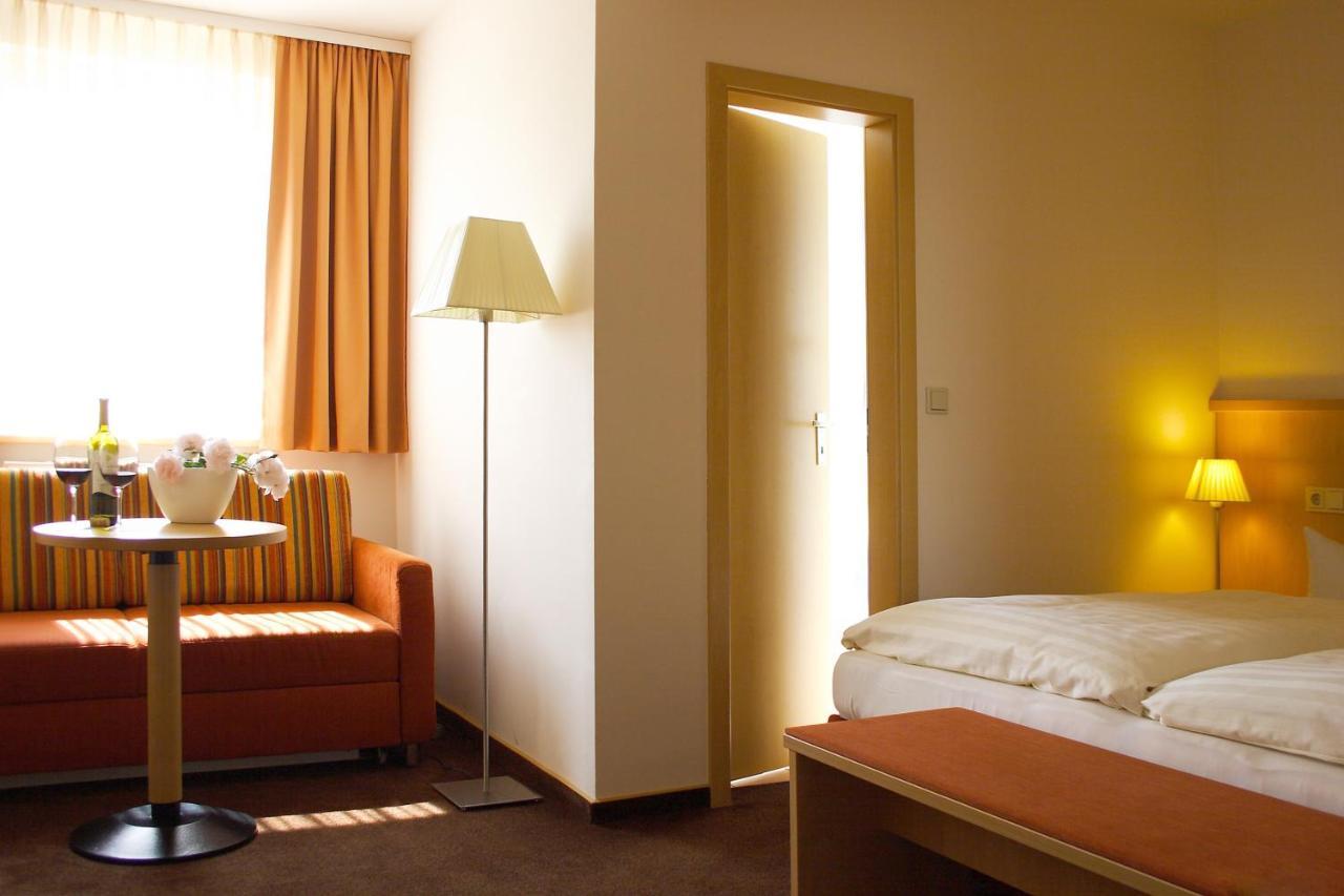Luebsche Thorweide Hotel Wismar Exterior photo