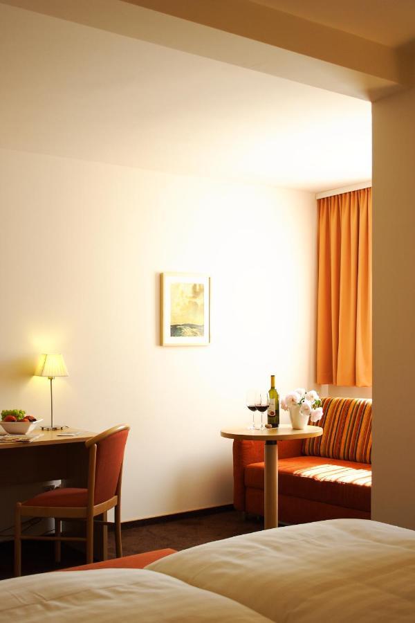 Luebsche Thorweide Hotel Wismar Exterior photo